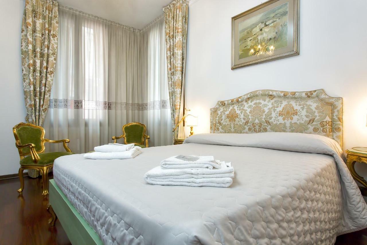 Residenza Calle Larga San Marco Venice Exterior photo
