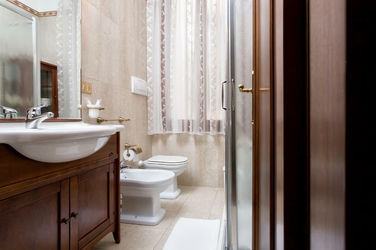 Residenza Calle Larga San Marco Venice Exterior photo